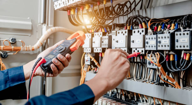 Best Circuit Breaker Repair  in Eudora, KS